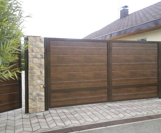 Распашные ворота в Изобильном